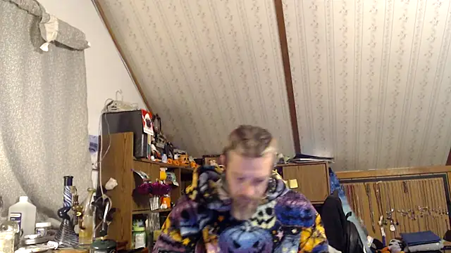 Snapshot of thejuicybacon chatting on February 8, 2026, 12:41 pm thejuicybacon online show from February 8, 2026, 12:41 pm