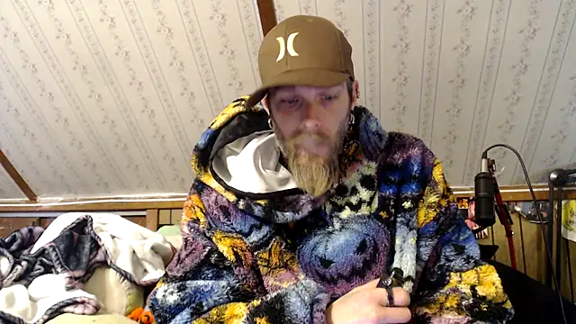 Snapshot of thejuicybacon chatting on February 11, 2026, 11:37 am thejuicybacon online show from February 11, 2026, 11:37 am