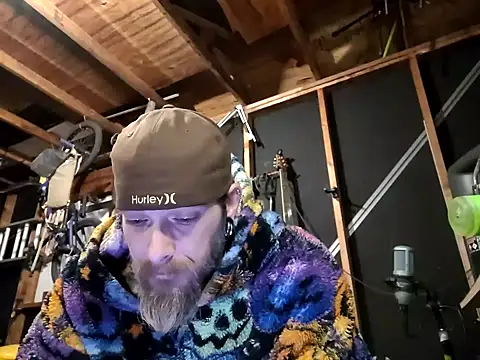 Snapshot of thejuicybacon chatting on February 12, 2026, 3:01 am thejuicybacon online show from February 12, 2026, 3:01 am