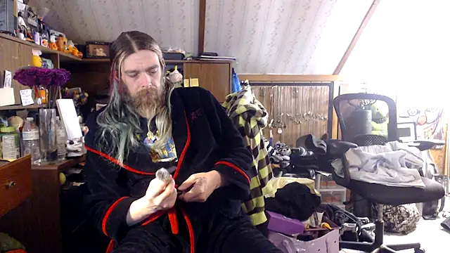 Snapshot of thejuicybacon chatting on March 4, 2026, 6:03 pm thejuicybacon online show from March 4, 2026, 6:03 pm