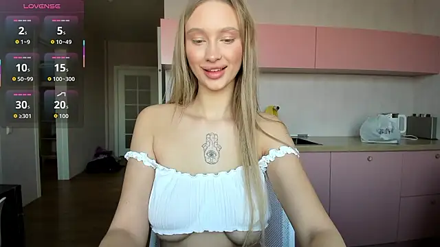 Snapshot of sayo_mao18 chatting on March 4, 2026, 2:39 am sayo mao18 online show from March 4, 2026, 2:39 am