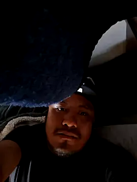 hernande986 online show from February 26, 2026, 7:46 pm