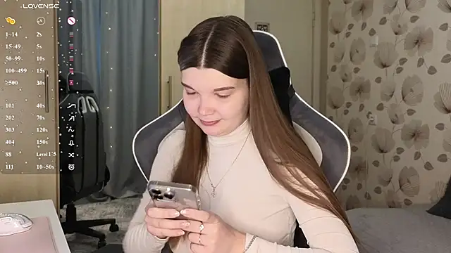  cute ice online show from May 7, 2026, 7:58 am
