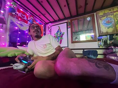 bigdickkane300 online show from April 28, 2026, 12:31 am