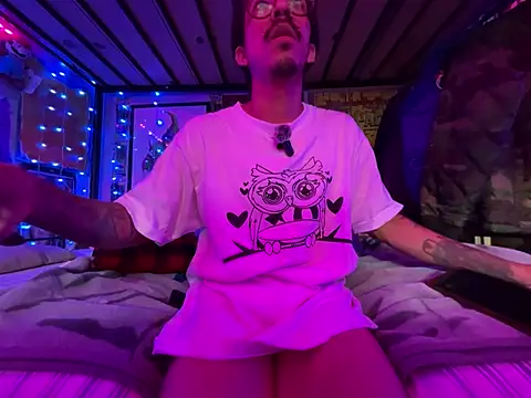 bigdickkane300 online show from July 25, 2026, 2:31 am