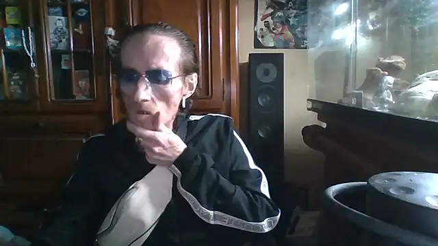 zipman92 online show from January 13, 2026, 2:55 pm