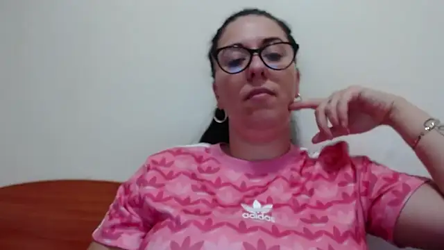 Snapshot of jollene chatting on September 20, 2025, 11:55 am jollene online show from September 20, 2025, 11:55 am