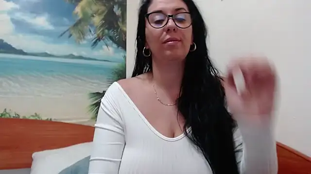 Snapshot of jollene chatting on September 29, 2025, 1:49 pm jollene online show from September 29, 2025, 1:49 pm