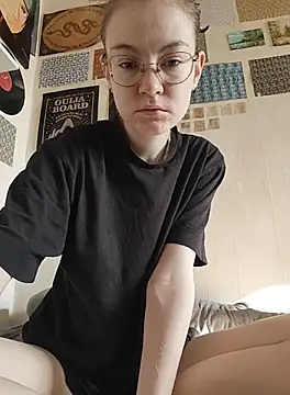  arigins  online show from October 3, 2025, 8:11 am