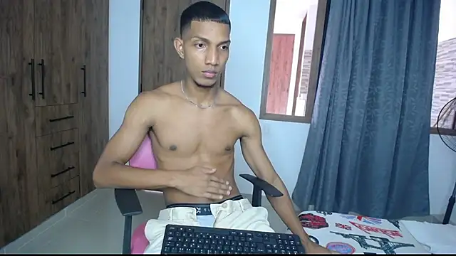 miguelmarcus online show from October 3, 2025, 5:54 pm