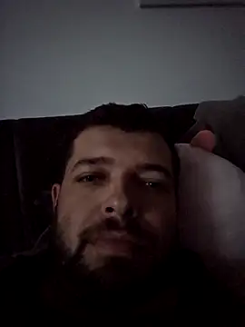 Snapshot of Clau1291 chatting on October 3, 2025, 2:47 pm Clau1291 online show from October 3, 2025, 2:47 pm