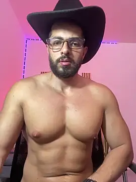 magnumchris online show from May 7, 2026, 2:39 am