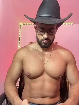 magnumchris online show from May 15, 2026, 11:39 am