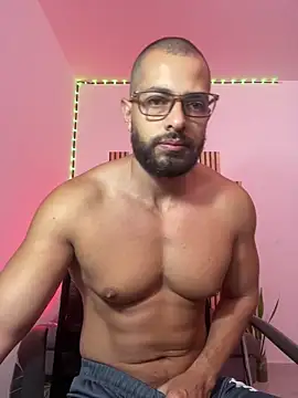 magnumchris online show from May 28, 2026, 10:56 am