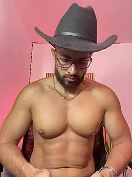 magnumchris online show from June 1, 2026, 12:40 pm