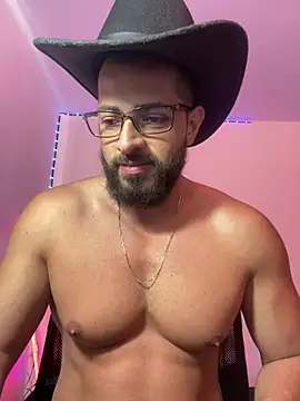 magnumchris online show from July 2, 2026, 9:21 pm