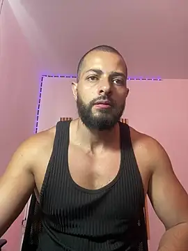 magnumchris online show from July 9, 2026, 6:01 pm