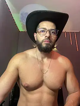 magnumchris online show from July 22, 2026, 5:16 pm