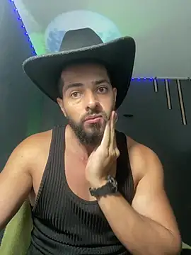 magnumchris online show from July 26, 2026, 6:37 pm