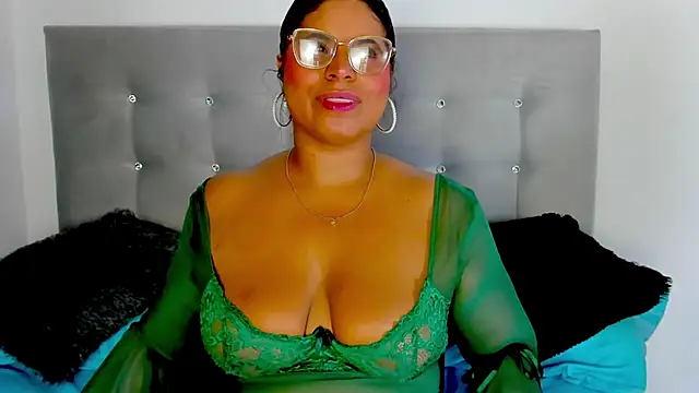 anna sex m online show from July 17, 2026, 5:58 am