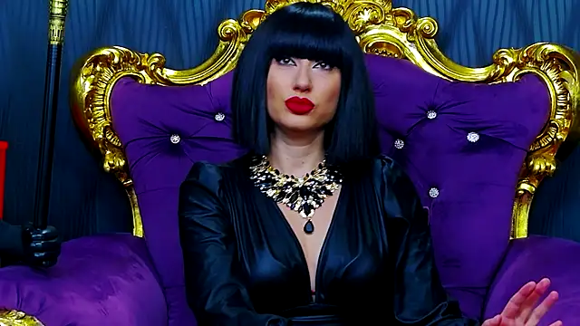 LaraMaeve online show from October 3, 2025, 5:15 am