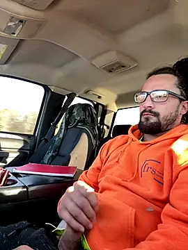 Lilbig 24 online show from November 30, 2025, 8:57 pm