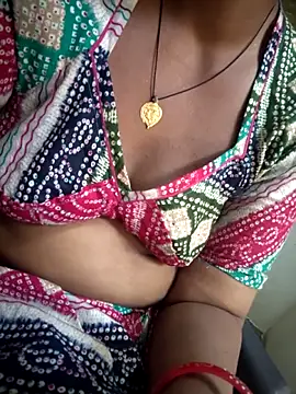 aunty sumy online show from April 27, 2026, 7:17 am
