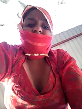 aunty sumy online show from May 2, 2026, 1:43 am