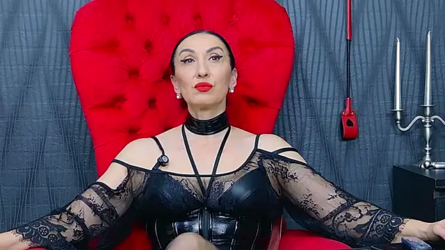 Snapshot of MistressDora chatting on May 5, 2026, 6:10 am MistressDora online show from May 5, 2026, 6:10 am