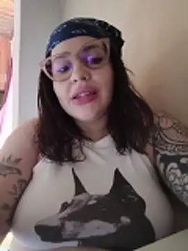 Lucisferxxx online show from February 3, 2026, 9:31 pm