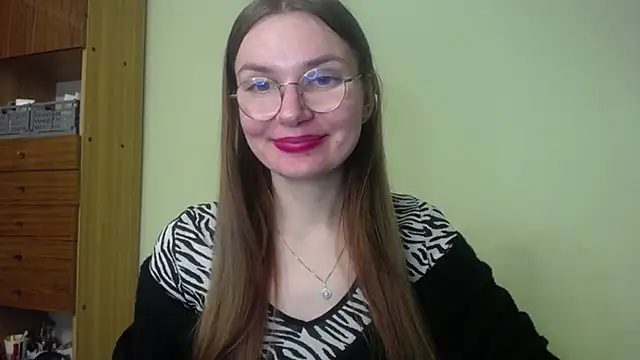 LooveELLYx online show from December 2, 2024, 6:21 pm
