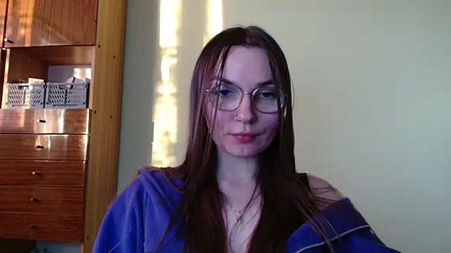 LooveELLYx online show from January 8, 2025, 2:35 pm