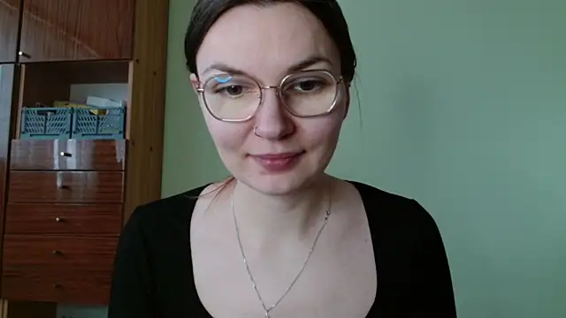 LooveELLYx online show from February 10, 2026, 2:32 pm