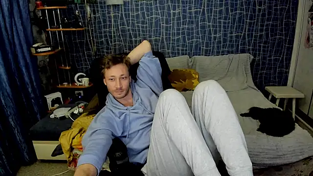 CuteBoy228 online show from May 9, 2026, 10:37 pm
