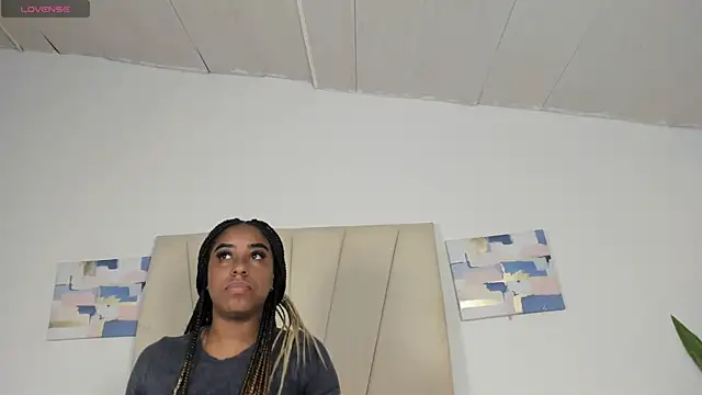 Sophia Ebony online show from June 10, 2026, 12:15 pm