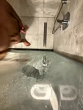 yungdboiy online show from October 3, 2025, 11:07 am