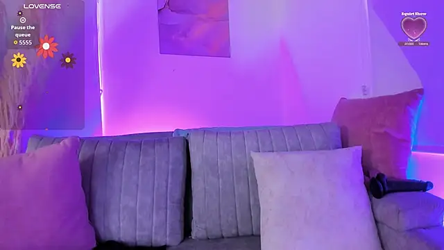 kamila flower online show from October 10, 2025, 1:32 pm