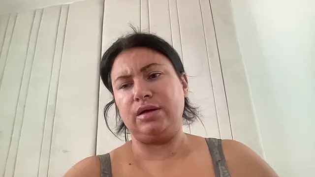 Desire-XOXOX online show from October 9, 2025, 11:19 am