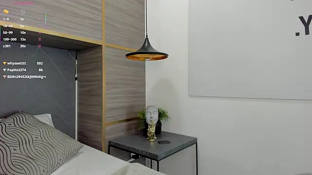 Snapshot of Karlla_Brown chatting on September 27, 2025, 10:53 am Karlla Brown online show from September 27, 2025, 10:53 am