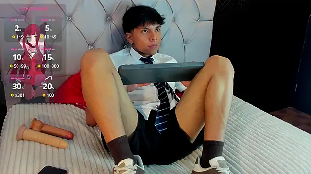 Snapshot of Thiago_Kozak chatting on September 18, 2025, 1:02 pm Thiago Kozak online show from September 18, 2025, 1:02 pm