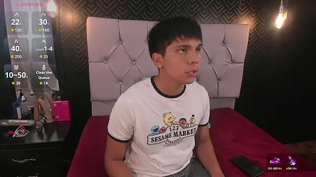 Snapshot of Thiago_Kozak chatting on February 19, 2026, 3:41 pm Thiago Kozak online show from February 19, 2026, 3:41 pm