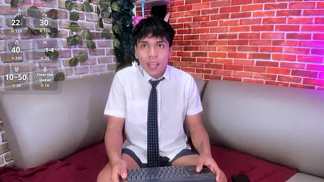 Snapshot of Thiago_Kozak chatting on March 16, 2026, 1:37 pm Thiago Kozak online show from March 16, 2026, 1:37 pm