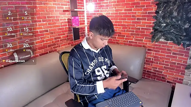Thiago Kozak online show from May 8, 2026, 2:44 pm