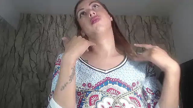 AntonellaBlanc online show from October 10, 2025, 9:25 pm