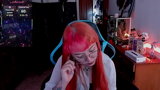 Makii 33 online show from December 20, 2025, 1:12 am