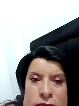 Snapshot of Hanna_Kieran chatting on October 4, 2025, 8:51 pm Hanna Kieran online show from October 4, 2025, 8:51 pm