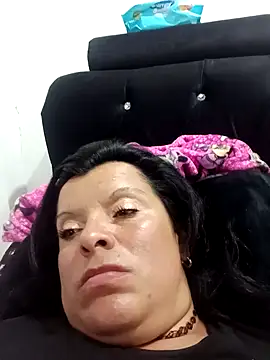 Snapshot of Hanna_Kieran chatting on October 11, 2025, 10:08 pm Hanna Kieran online show from October 11, 2025, 10:08 pm