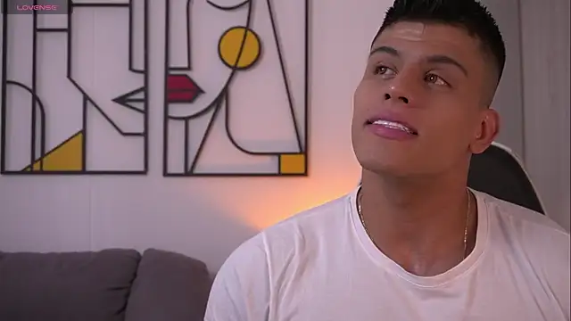 tyler muscle1 online show from July 17, 2026, 4:12 pm
