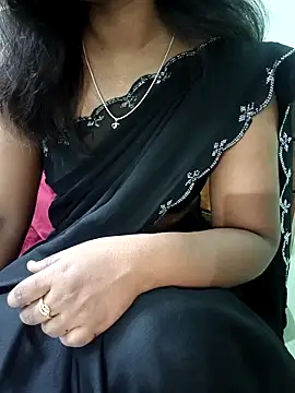Laxmipriyatamil online show from May 7, 2026, 10:26 pm