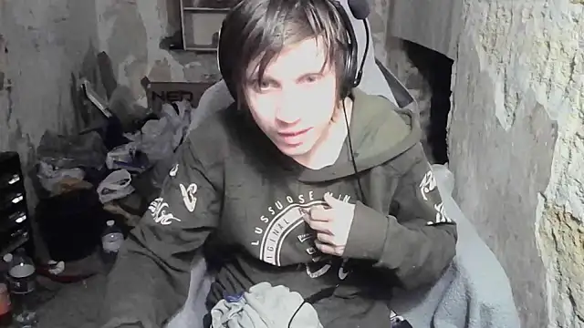 makarov1993 online show from August 4, 2026, 4:48 am